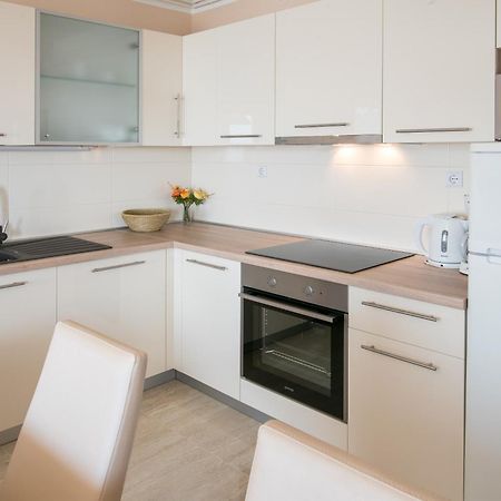 Apartments Villa Ana คิร์ก ห้อง รูปภาพ