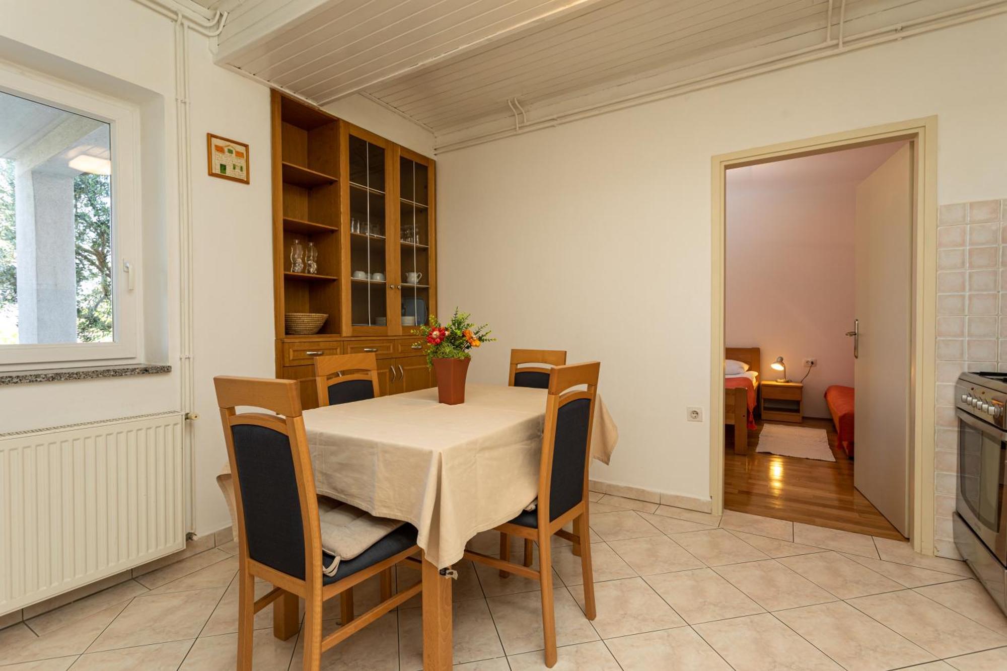 Apartments Villa Ana คิร์ก ห้อง รูปภาพ