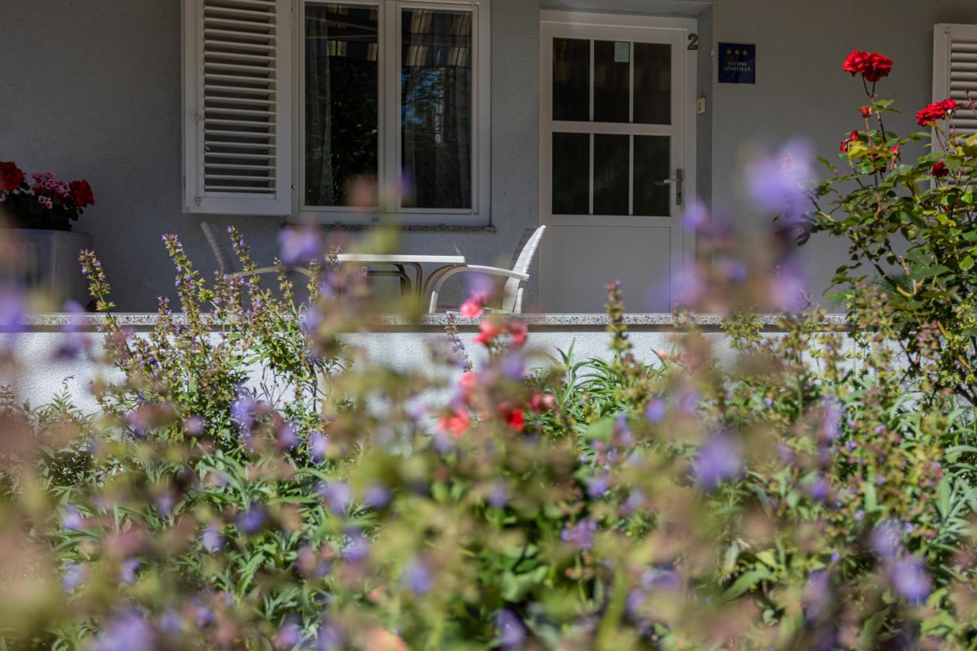 Apartments Villa Ana คิร์ก ห้อง รูปภาพ