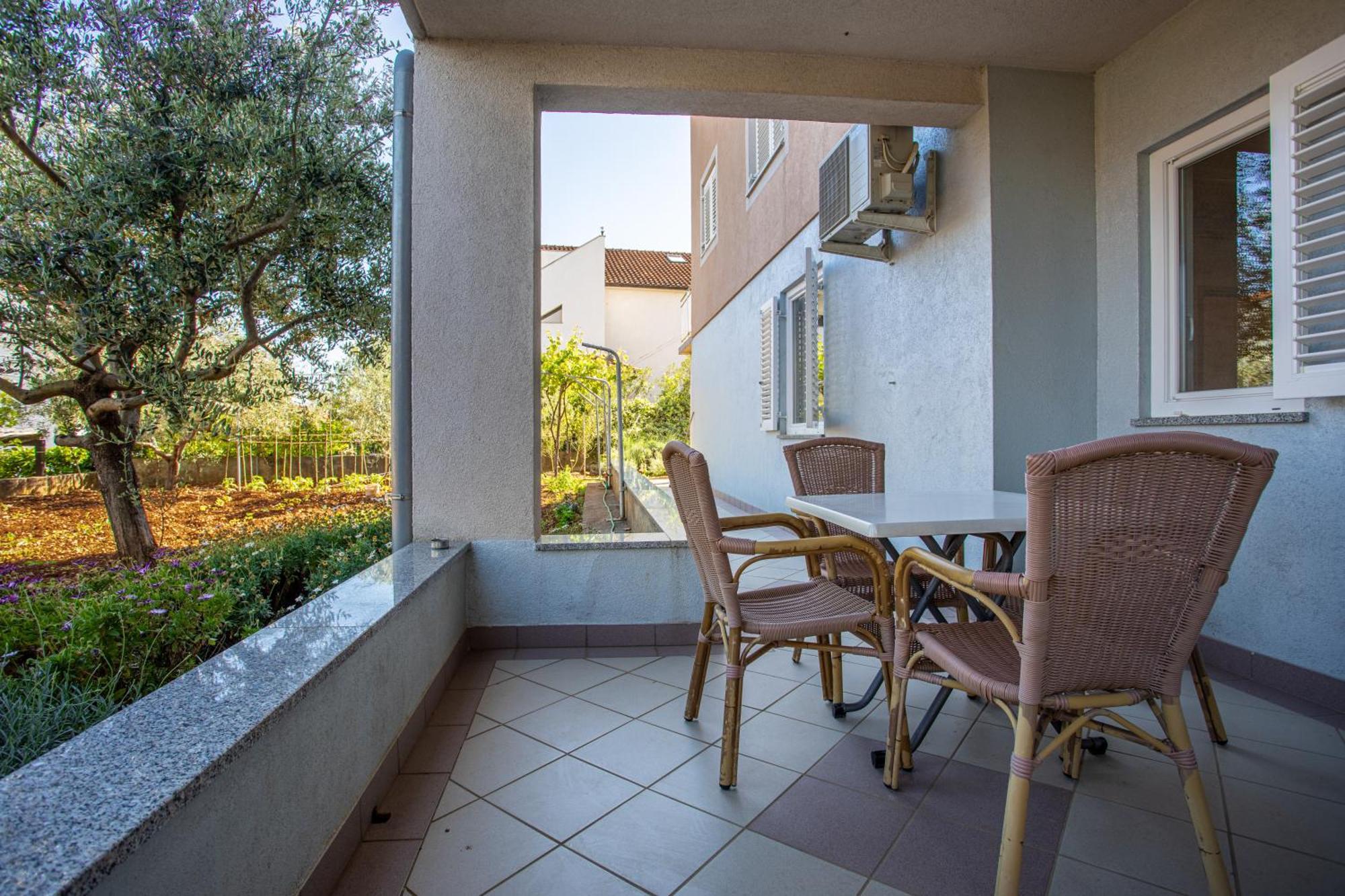 Apartments Villa Ana คิร์ก ห้อง รูปภาพ